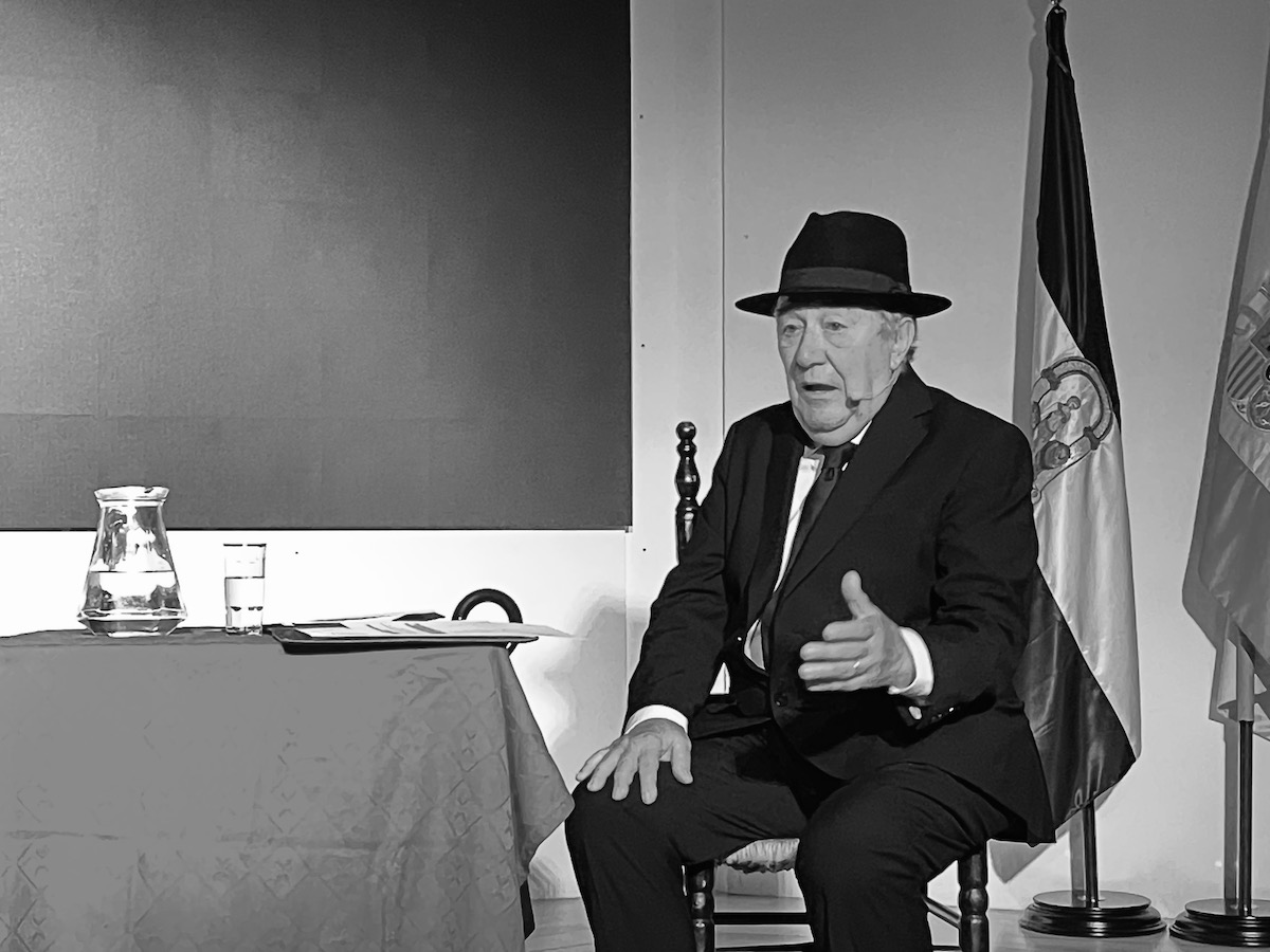 Lee más sobre el artículo Emotivo homenaje al poeta D. Antonio Machado en el 150 aniversario de su nacimiento